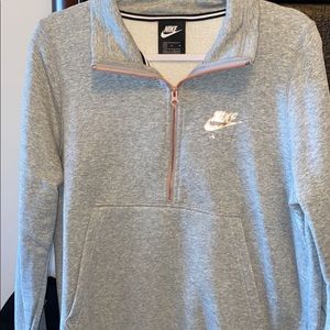 Nike Sweater